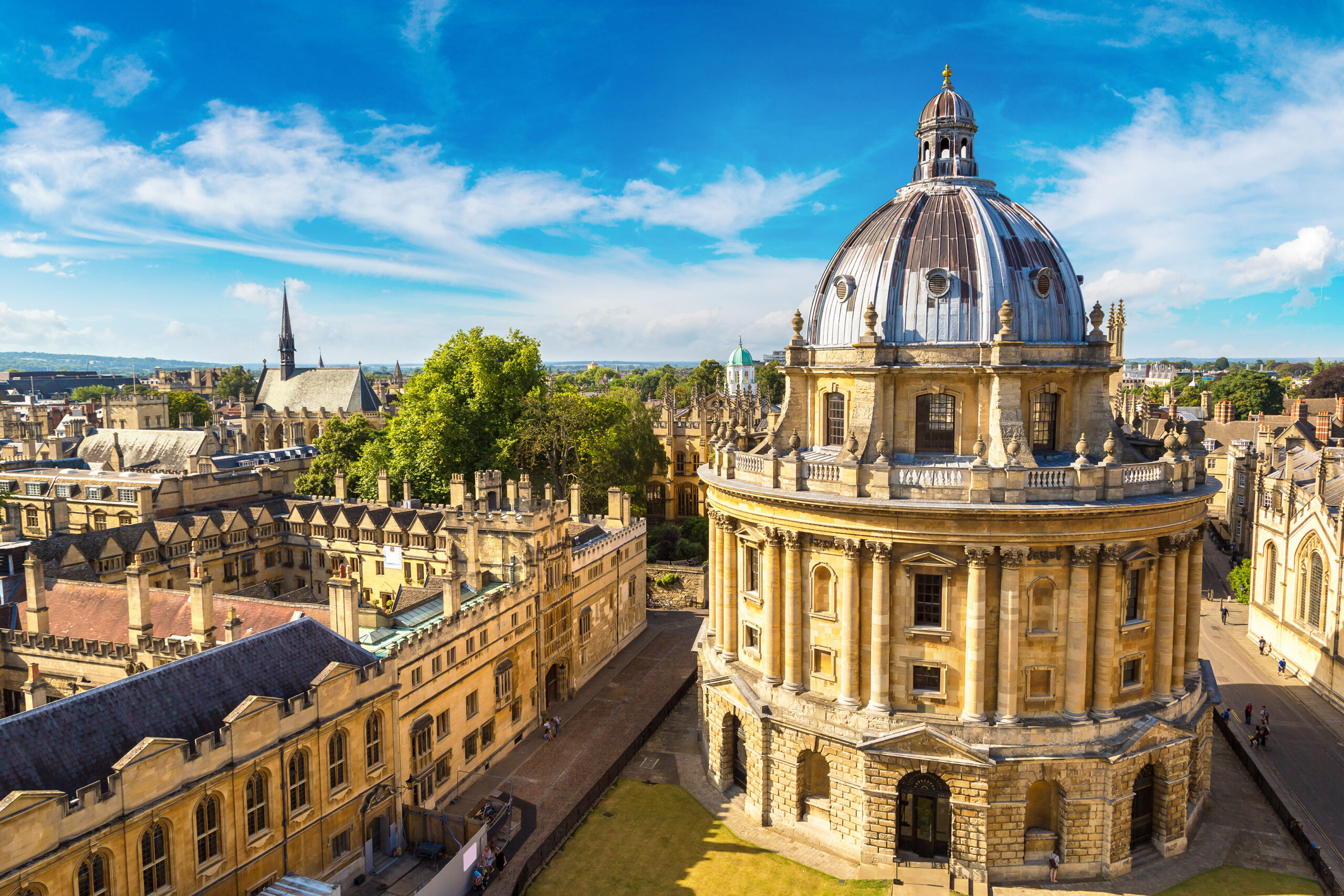 Этапы поступления в Oxford и Cambridge: что делать и когда